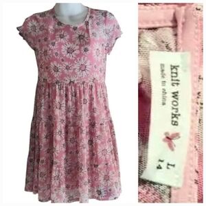 NWT Knitworks Pink With Daisies Smocked Dress with Cap Sleeves ~L 14
